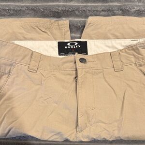 Oakley Men's Khaki Chinos